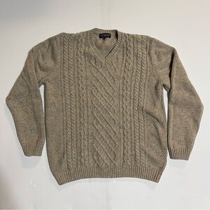 Roundtree & Yorke Cable Knit Sweater Men’s Size Large Wool Blend Pullover Tan